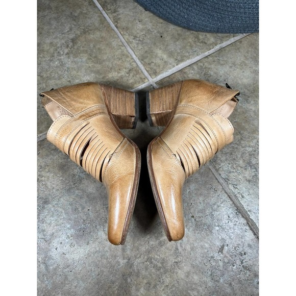 Bed Stu Tan Ankle Boots with Distressed Leather - Picture 6 of 9